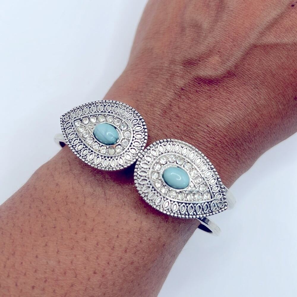 Vintage Elegant Silver Tone with Faux Turquoise Teardrop Stone Cuff Bracelet